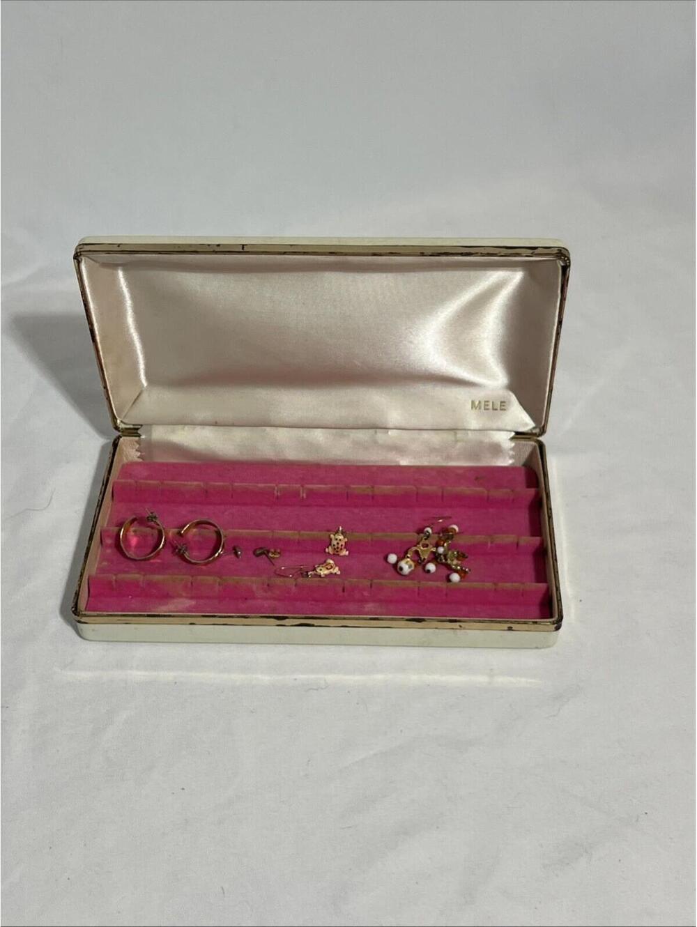 1970’s Jewelry Case With 70’s Costume Jewelry